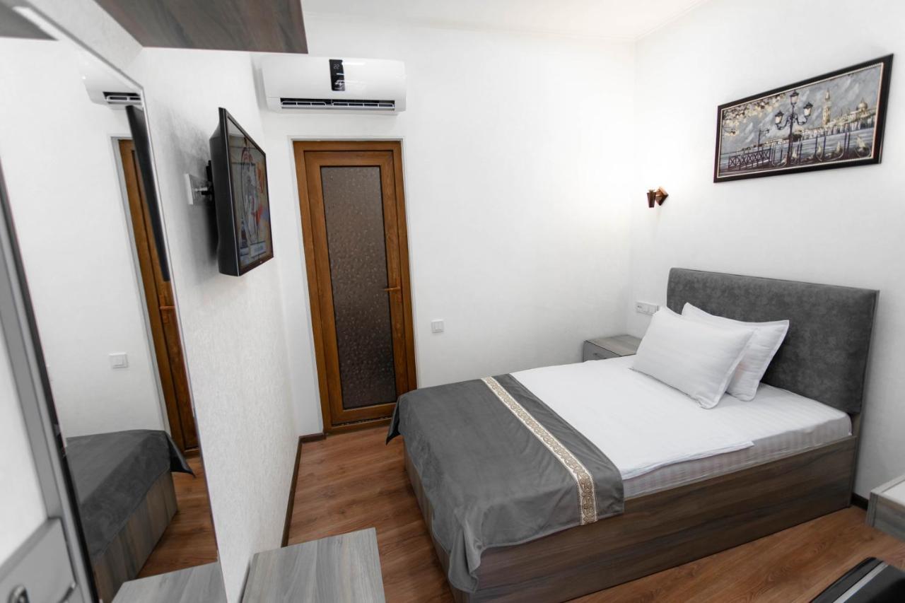 سمرقند Registon Saroy Hotel المظهر الخارجي الصورة